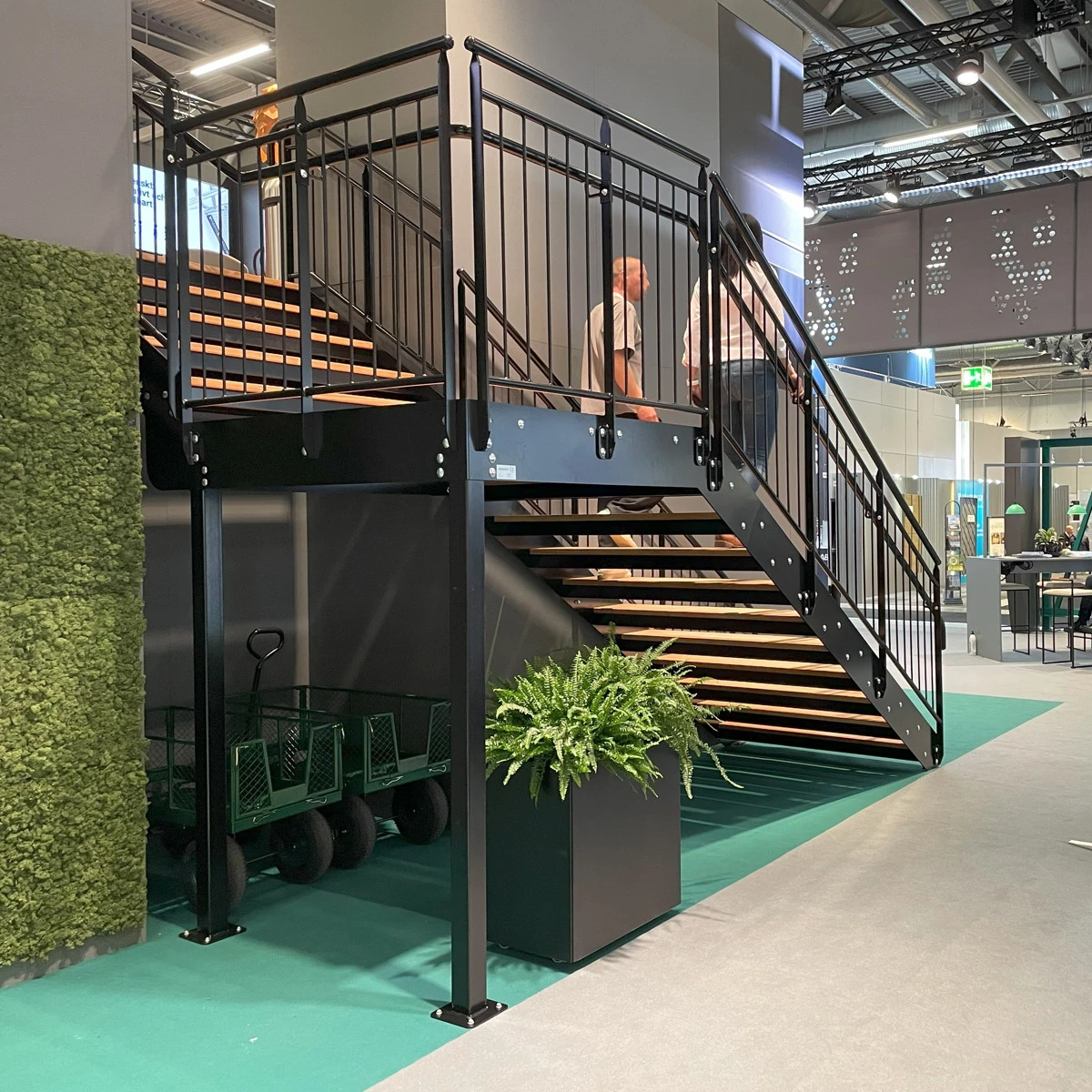 Rak Trappa Inomhus 900X1200 IMG 3410 1