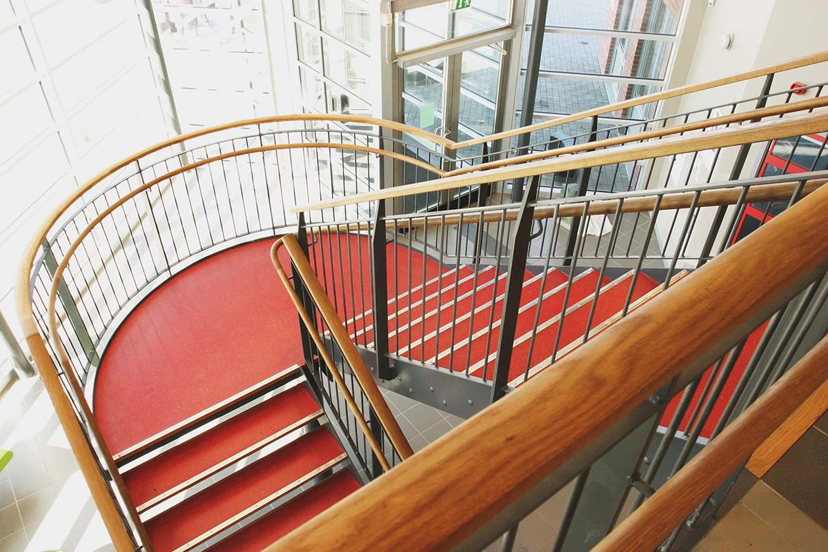 Ac00001019 Raktrappa 1