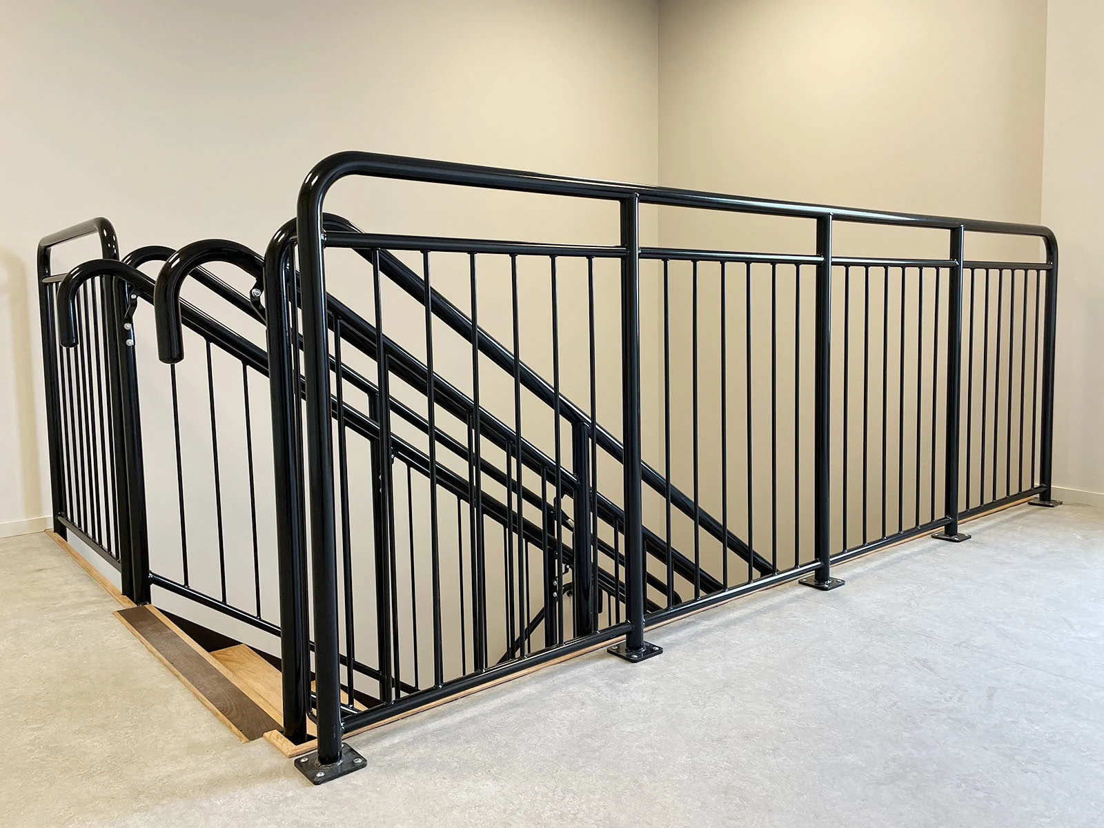 Rak Trappa Inomhus 600X800 Ac00002128