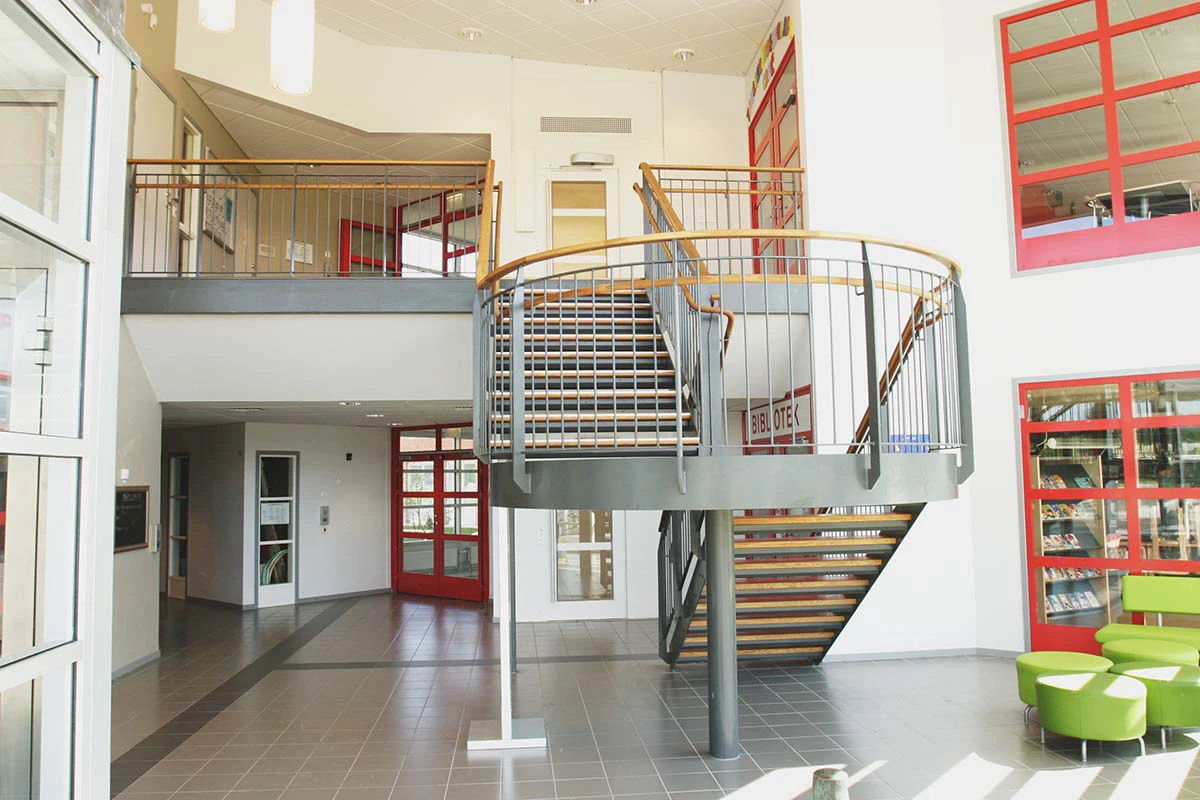 Ac00001019 Raktrappa 1