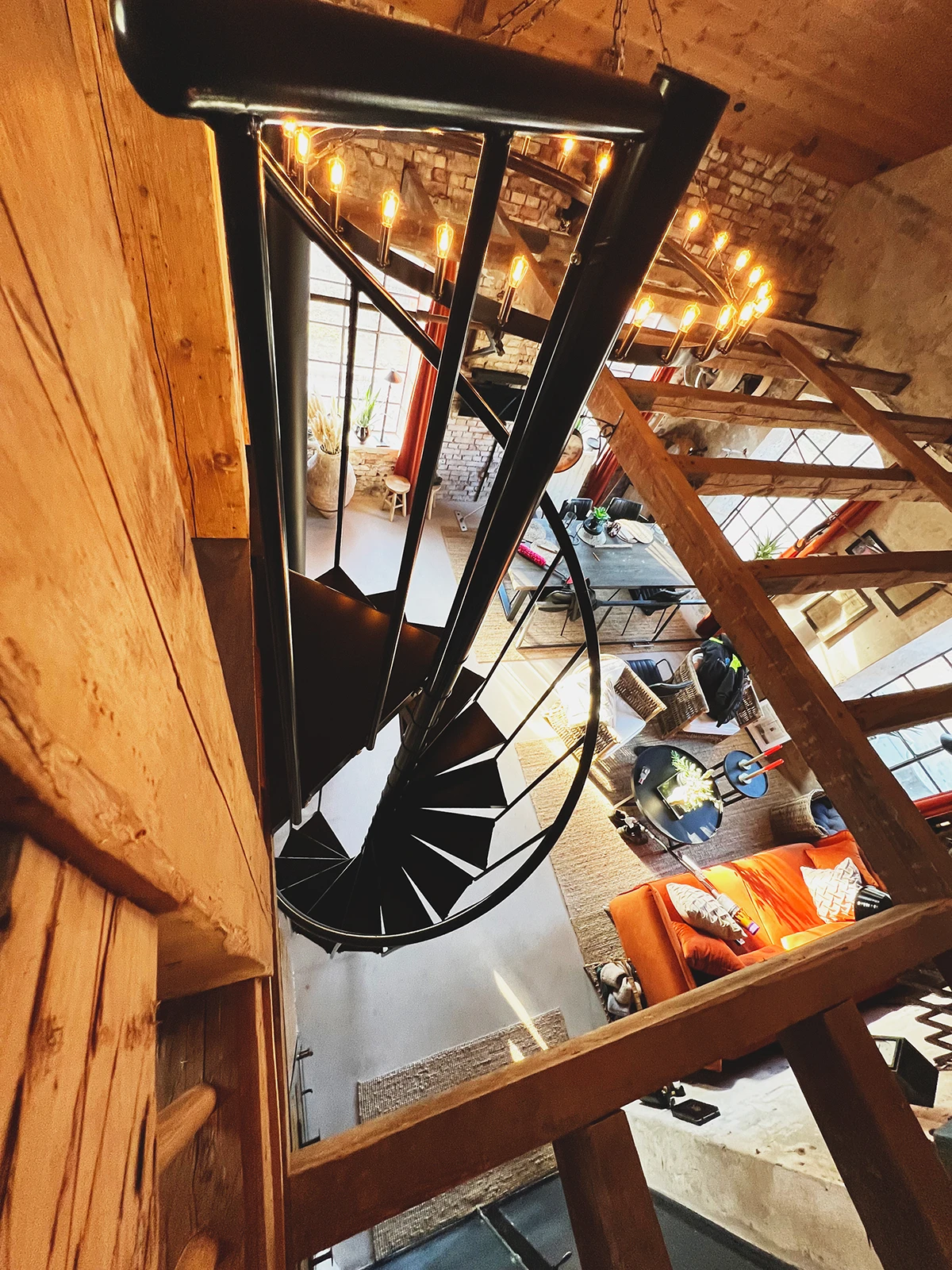 Upptack Spiraltrappa Inomhus IMG 3184 Thumb