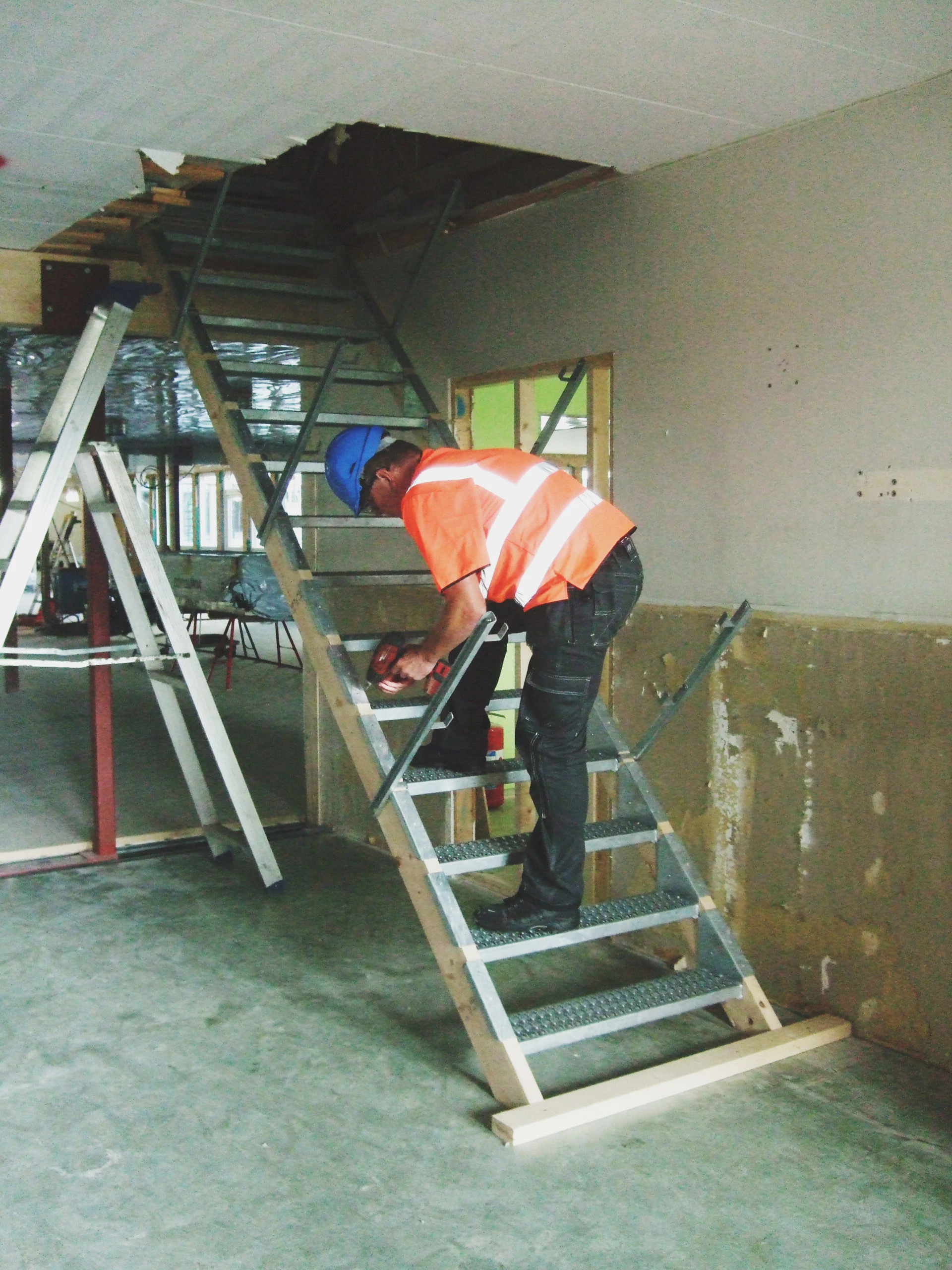 Ac00001623 Byggtrappa Liten