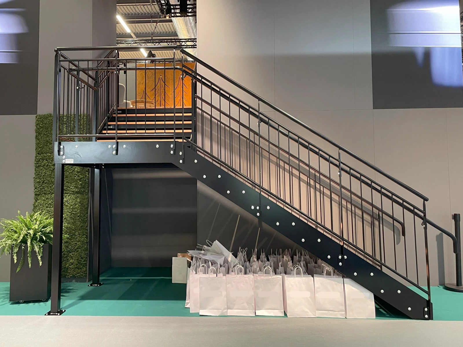 Rak Trappa Inomhus 900X1200 IMG 3410 1