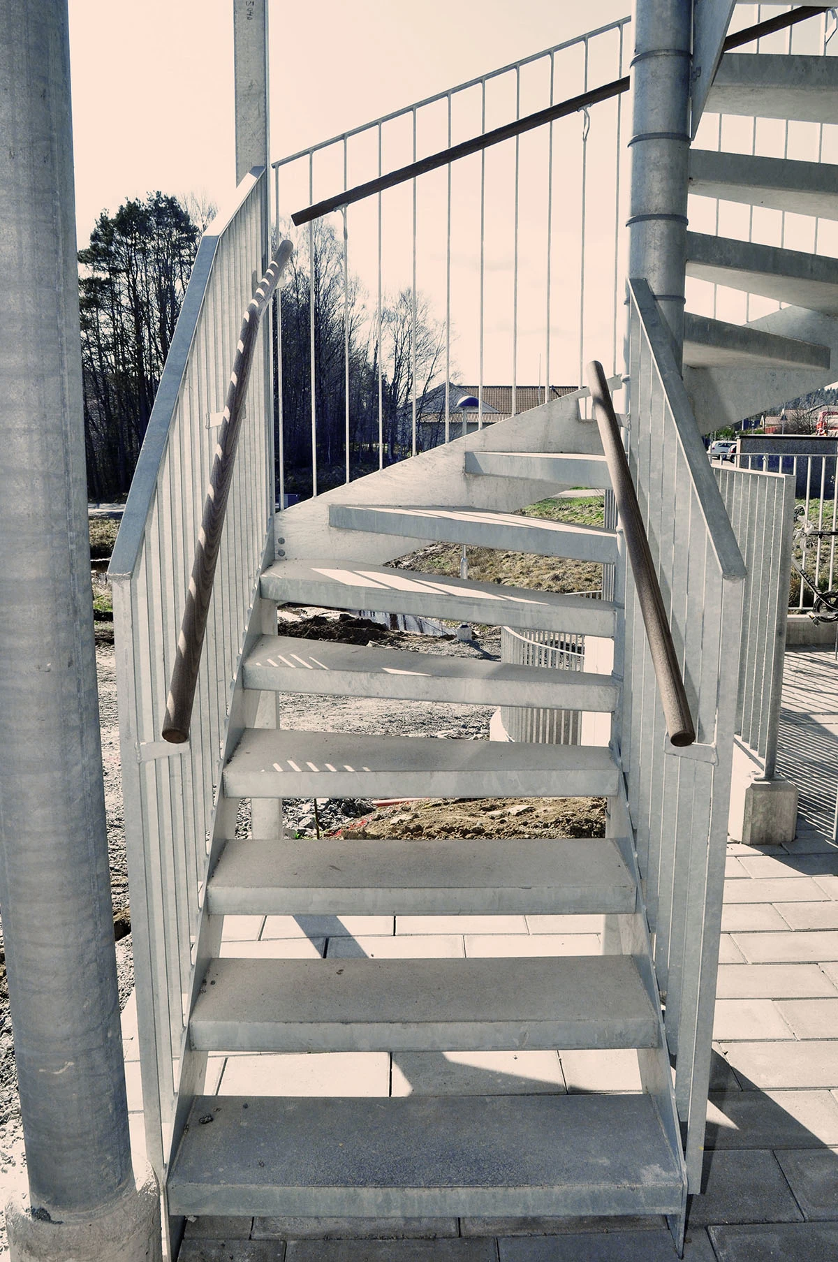 Ac00001529 Raktrappa 1