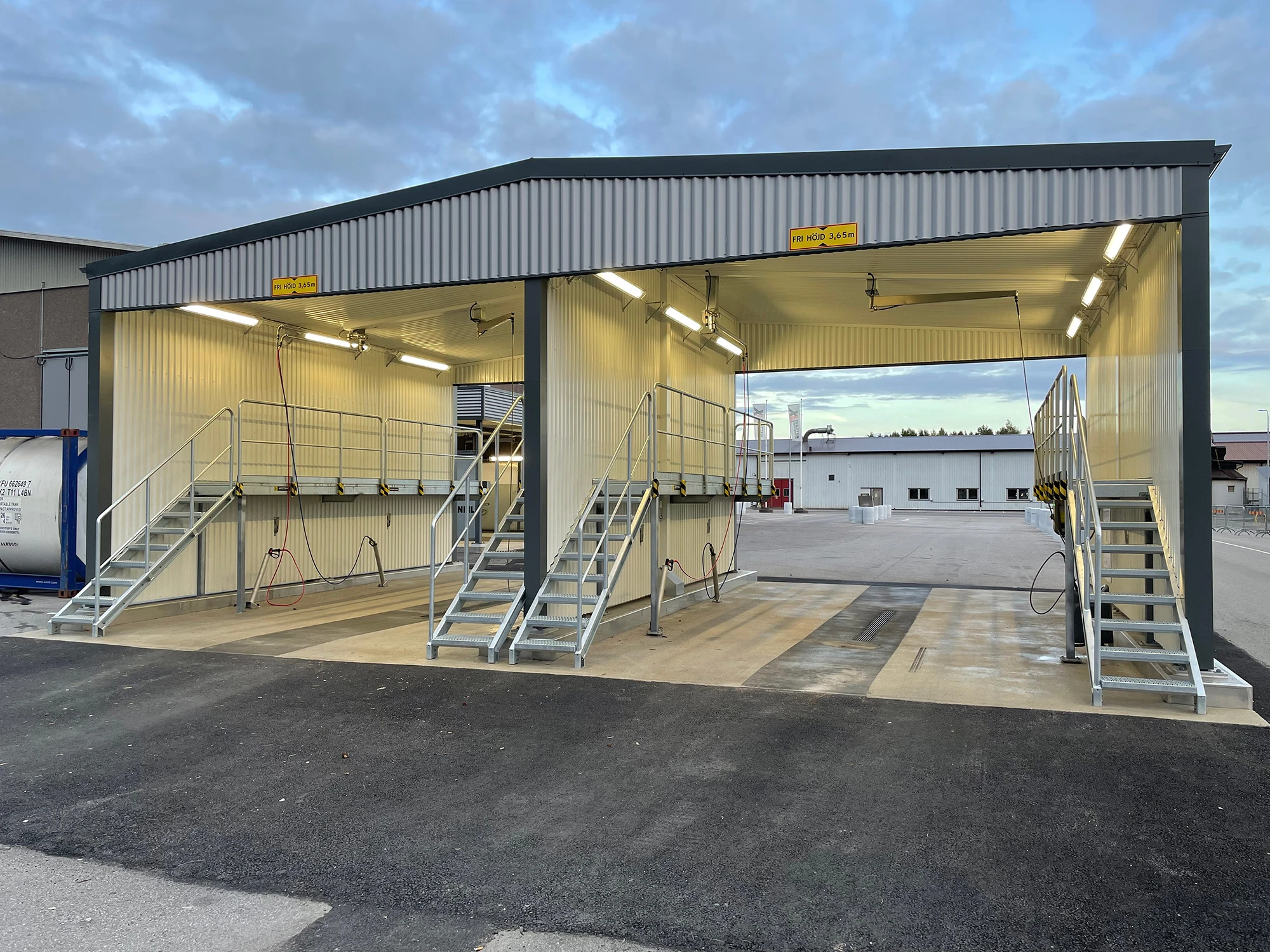 Upptaeck Rak Trappa Thumb IMG 2363